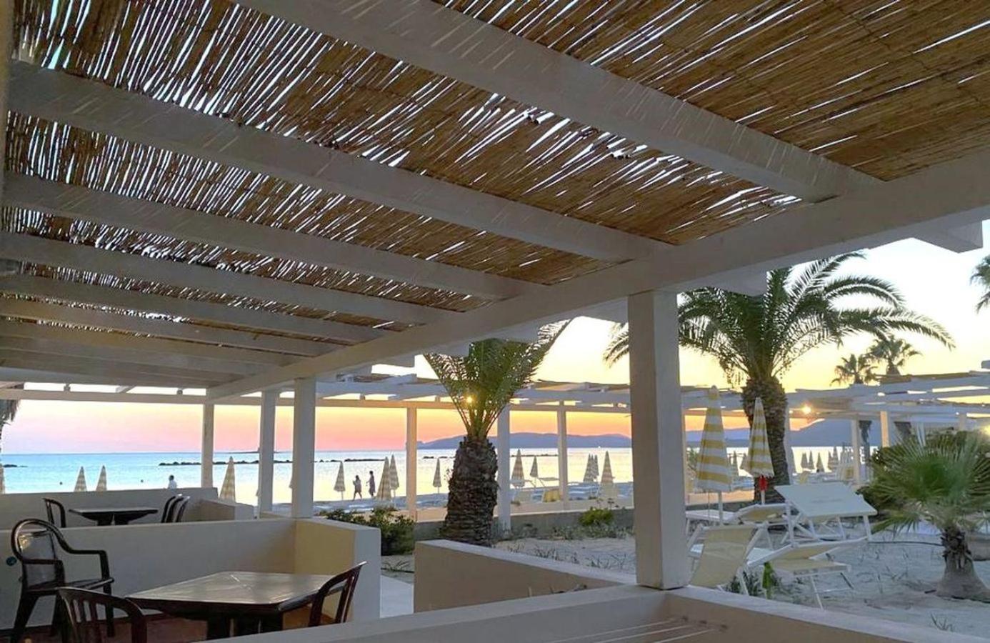 Lido Di Alghero Rooms On The Beach Esterno foto