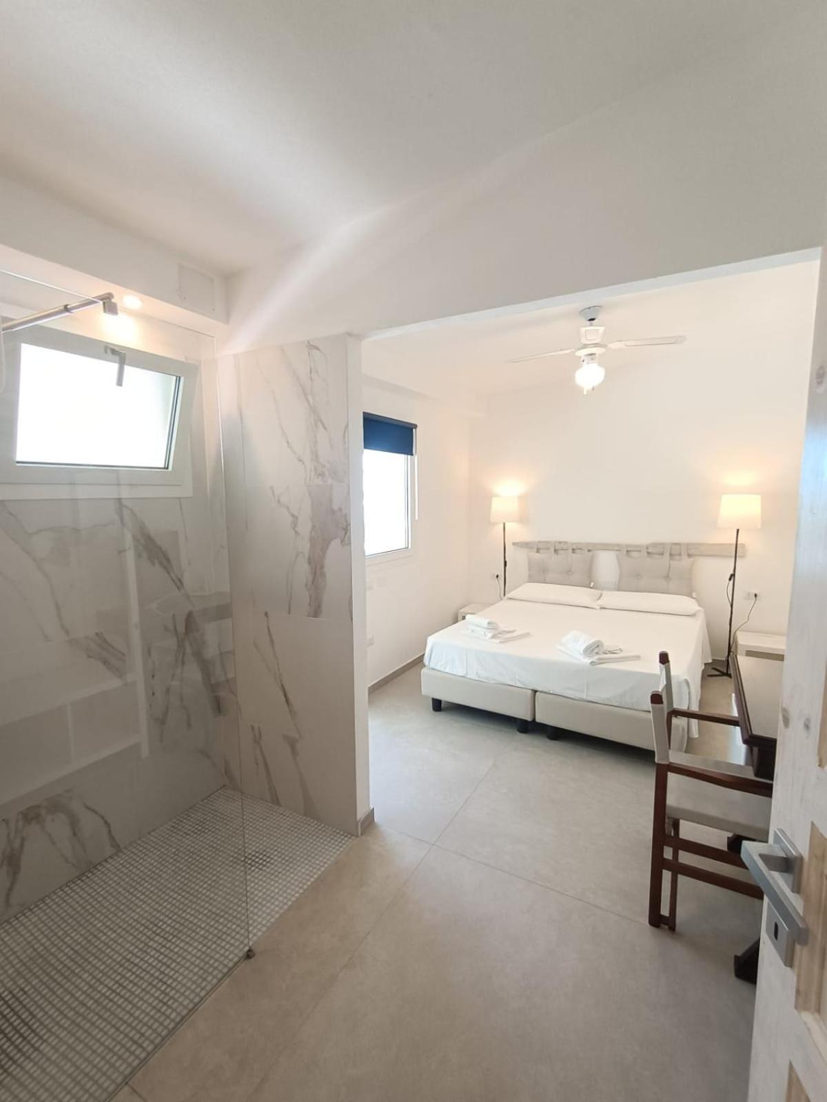 Lido Di Alghero Rooms On The Beach Esterno foto